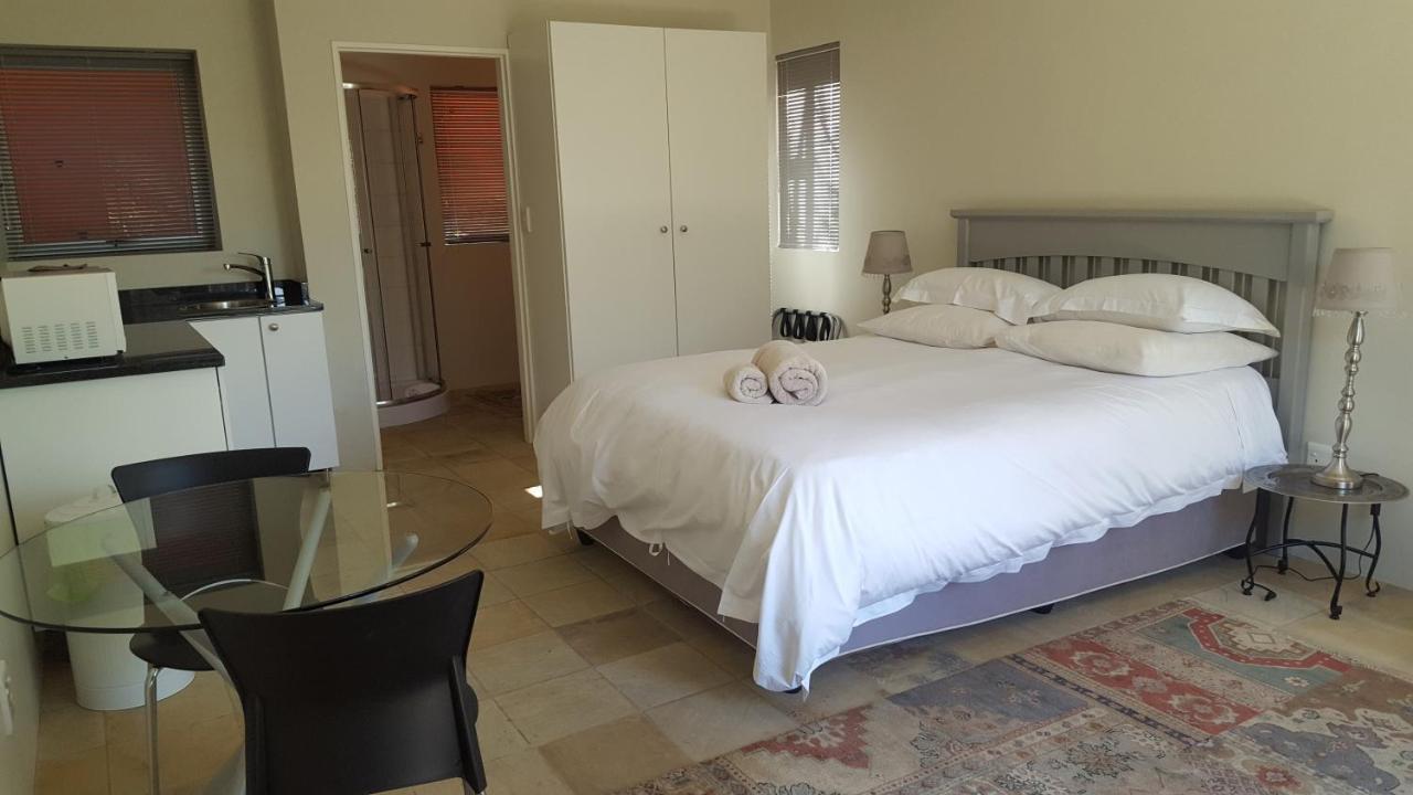 Orangerie Guest House Johannesburg Exteriör bild